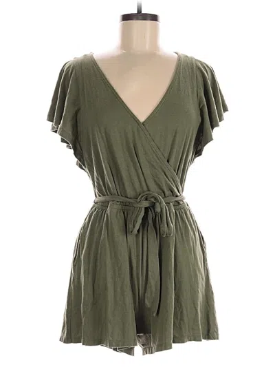 Pre-owned Gap Romper In Green