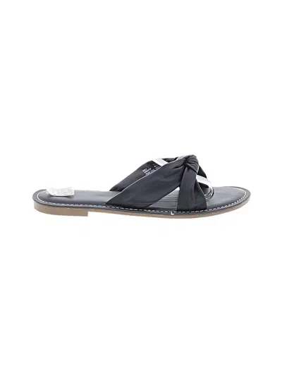 Pre-owned Gap Sandals In Black