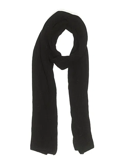 Pre-owned Gap Scarf In Black