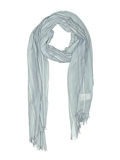 Pre-owned Gap Scarf In Blue