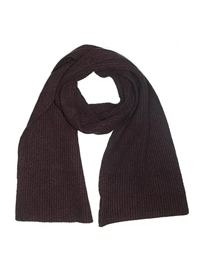 Pre-owned Gap Scarf In Burgundy