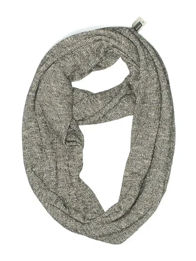 Pre-owned Gap Scarf In Gray