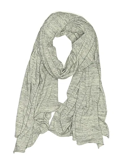 Pre-owned Gap Scarf In Gray