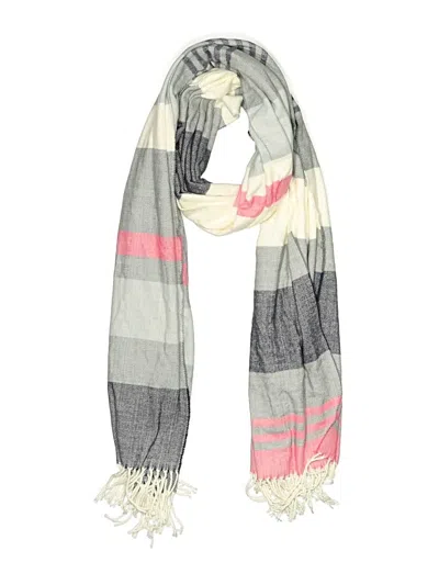 Pre-owned Gap Scarf In Gray