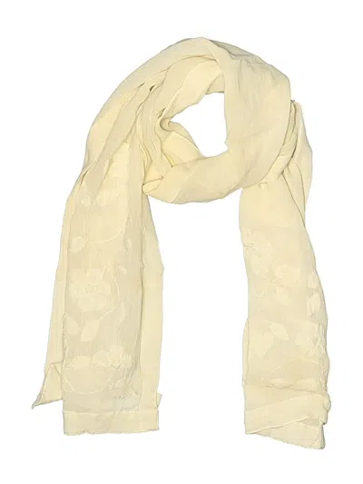 Pre-owned Gap Scarf In Ivory