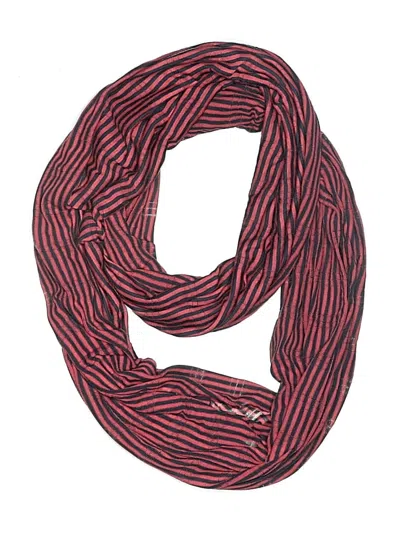 Pre-owned Gap Scarf In Red
