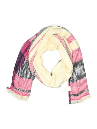 Pre-owned Gap Scarf In White
