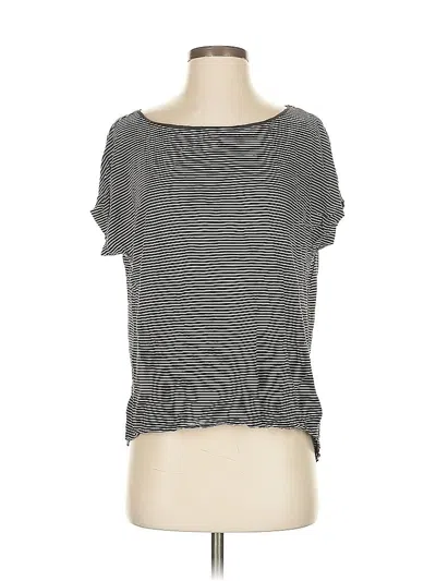 Pre-owned Gap Short Sleeve T-shirt In Gray