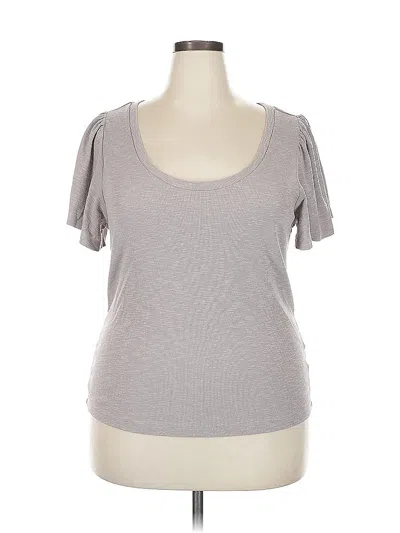 Pre-owned Gap Short Sleeve T-shirt In Gray