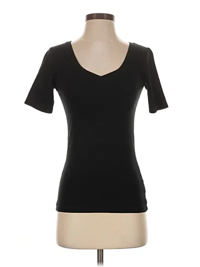 Pre-owned Gap Short Sleeve T-shirt In Black