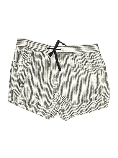 Pre-owned Gap Shorts In Ivory