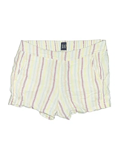 Pre-owned Gap Shorts In Ivory