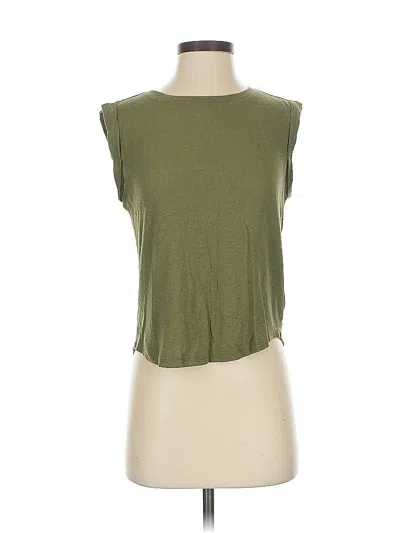 Pre-owned Gap Sleeveless T-shirt In Green