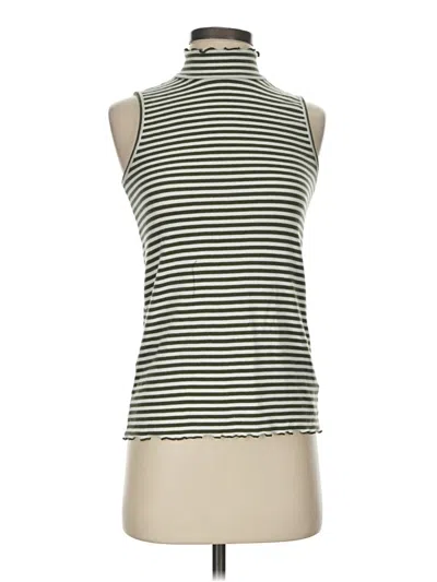Pre-owned Gap Sleeveless T-shirt In Green