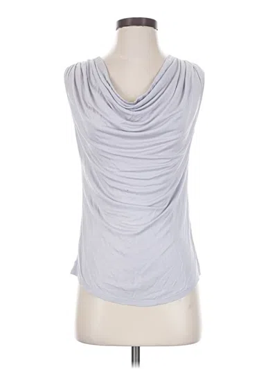 Pre-owned Gap Sleeveless T-shirt In Silver