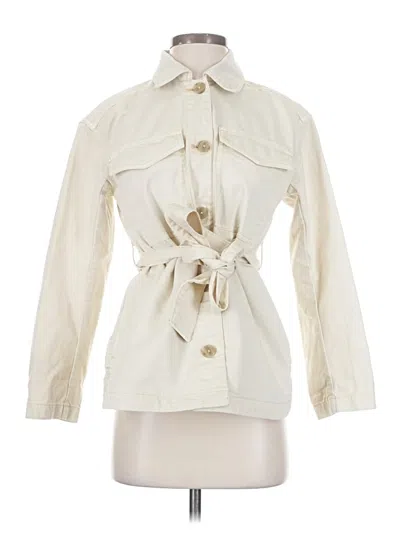 Pre-owned Gap Trenchcoat In White