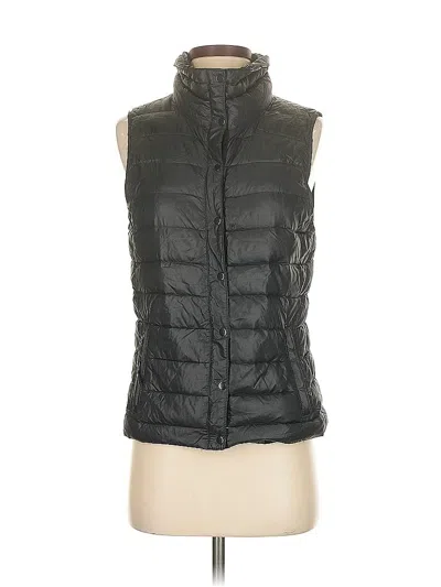 Pre-owned Gap Vest In Black