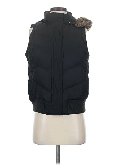 Pre-owned Gap Vest In Black