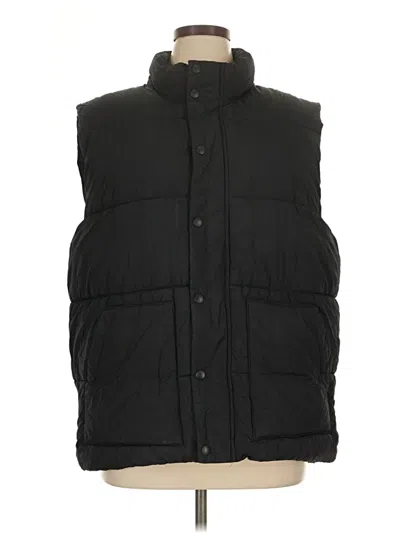 Pre-owned Gap Vest In Black