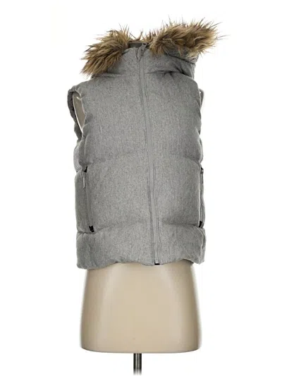 Pre-owned Gap Vest In Gray