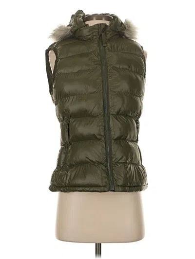 Pre-owned Gap Vest In Green