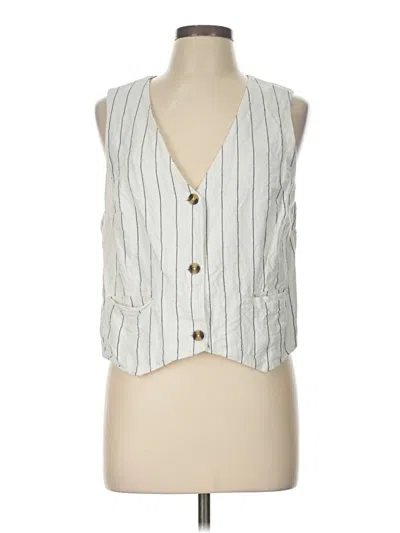 Pre-owned Gap Vest In Ivory