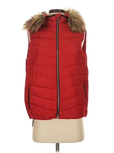 Pre-owned Gap Vest In Red