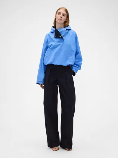 Gap × Victoria Beckham High Rise Pleated Arc Trouser In Blue