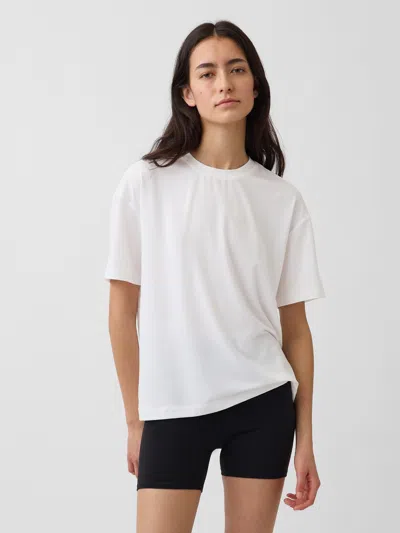 Gap Fit Breathe Relaxed T-shirt In White