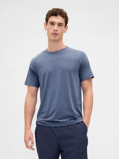 Gap Fit Performance T-shirt In Blue