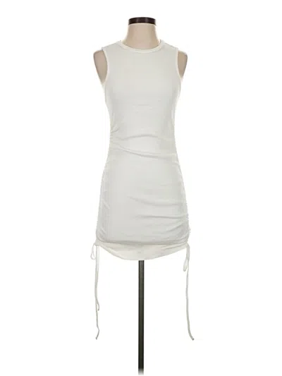 Pre-owned Garage Sleeveless T-shirt In Ivory