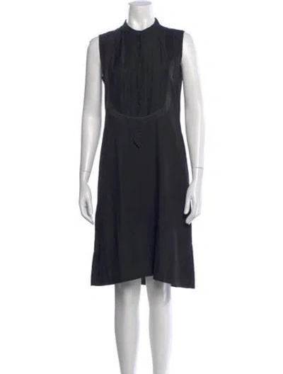 Pre-owned Gary Graham Crew Neck Knee-length Dress In Black