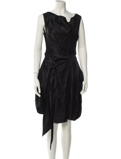 Pre-owned Gary Graham Silk Knee-length Dress In Black