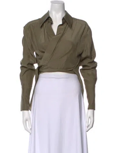 Pre-owned Gauge81 Silk V-neck Crop Top In Green