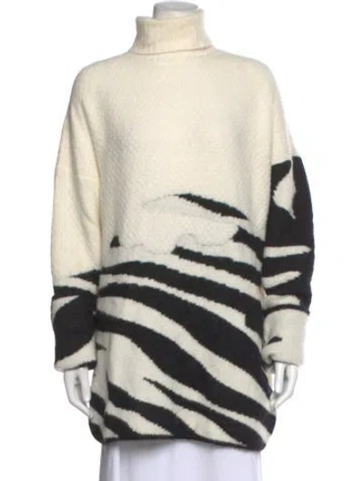 Pre-owned Gauge81 Striped Turtleneck Top In White
