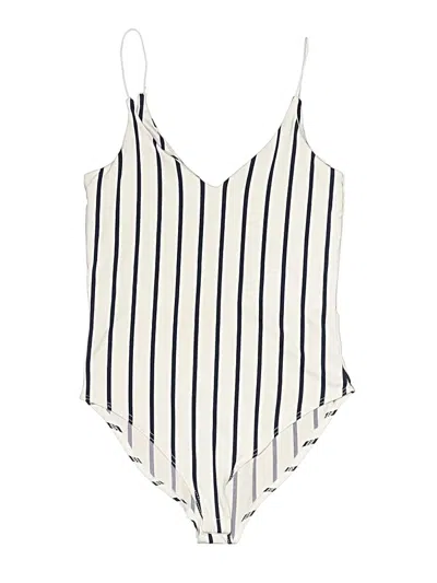 Pre-owned Gaze Sleeveless Blouse In Ivory