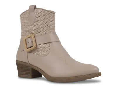 Gc Shoes Avery Western Bootie In Nude
