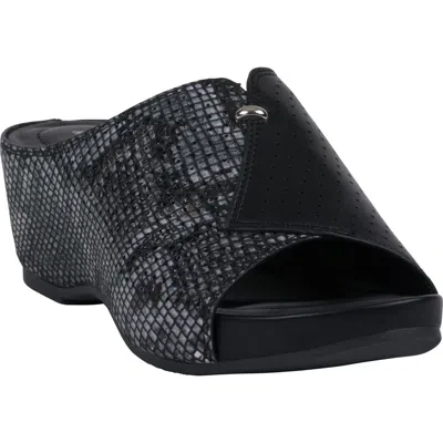 Gc Shoes Dacia Wedge Slide Sandal In Black