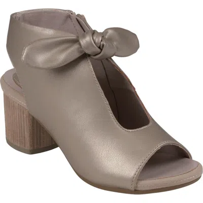 GC SHOES GC SHOES KIMORA BOW BLOCK HEEL BOOTIE