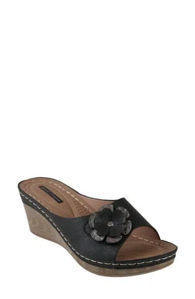 Gc Shoes Women's Naples Flower Wedge Sandals In Black
