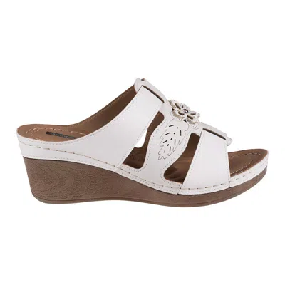Gc Shoes Spring White Open Toe Triple Band Flower Wedge Sandals