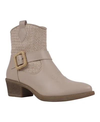 Gc Shoes Women's Avery Woven Western Ankle Boots In Beige