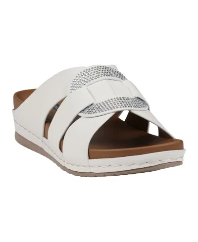 Gc Shoes Women's Betsy Embellished Wedge Sandals In White