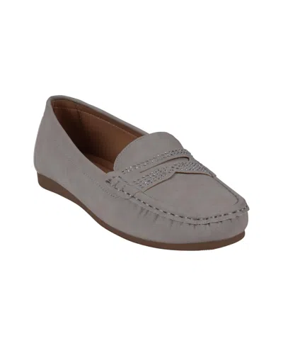 Gc Shoes Women's Eagle Embellished Driving Moccasin Loafers In Gray