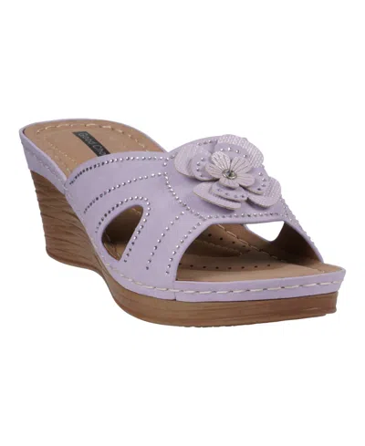 GC SHOES WOMEN'S FIORA FLORAL WEDGE SANDALS