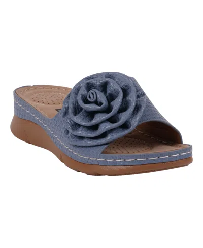 Gc Shoes Women's Honey Flower Rosette Flat Sandals In Blue