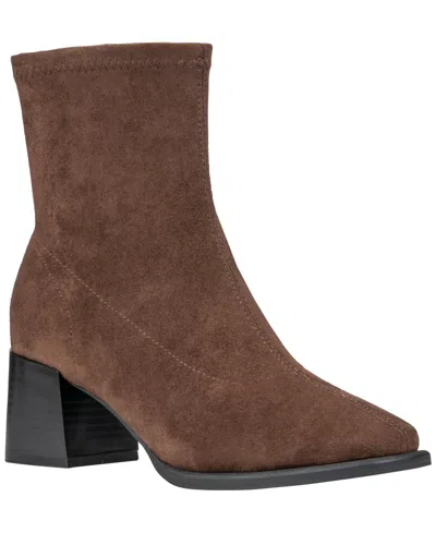 Gc Shoes Women's Memphis Square Toe Block Heel Ankle Bootie In Brown