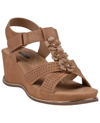 Gc Shoes Women's Miko Floral Round Toe Wedge Sandals In Brown