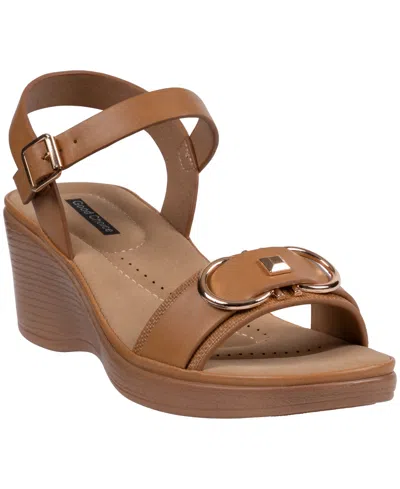 Gc Shoes Women's Nava Hardware Round Toe Wedge Sandals In Brown