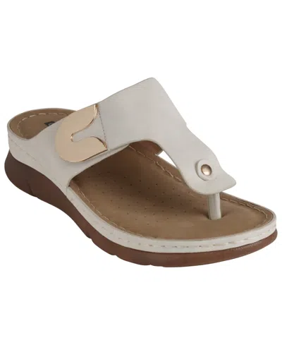 Gc Shoes Women's Sam Thong Flat Sandals In White